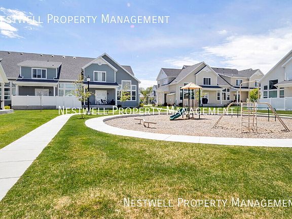 3rd image of 2766 W Lacewood Dr