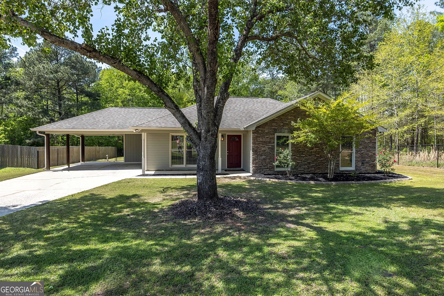 231 Lee Road 539 photo 1