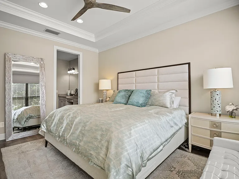Main bedroom