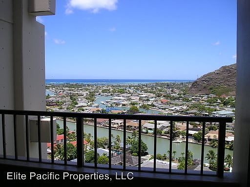 2nd image of 6710 Hawaii Kai Dr APT 904