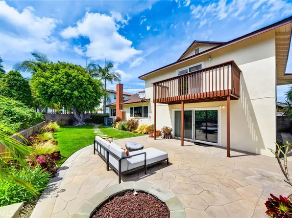 2010 Van Karajan Dr, Rancho Palos Verdes, CA 90275