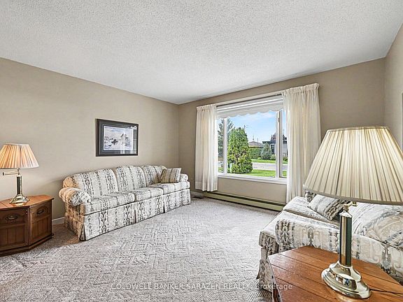 5th image of 258 Allan Dr