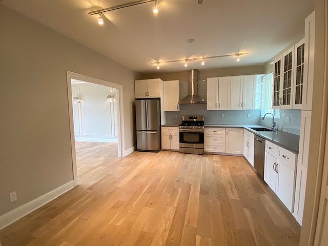 1st image of 765 14th Ave APT 3
