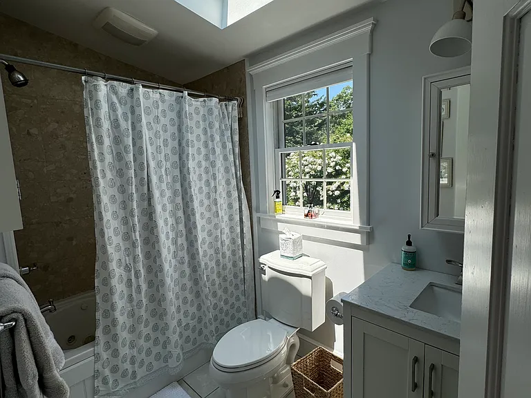 61 Long Beach Ln — Photo 11