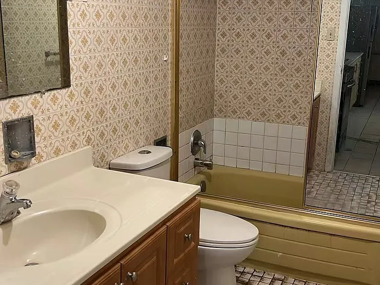 91 Markham St #BASEMENT — Photo 4