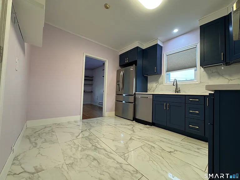 11 Woodend Rd #1 — Photo 2