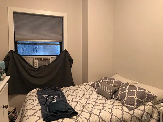 Rented by Anchor Associates | media 24