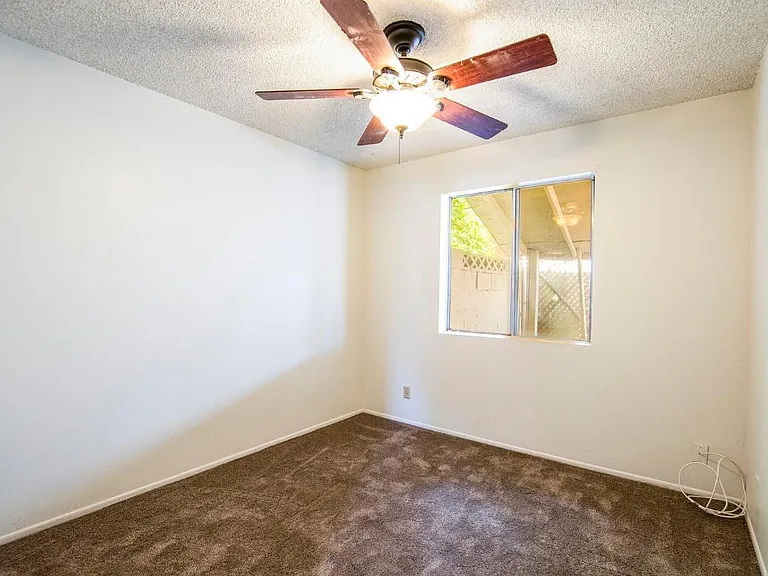 1535 W Capri Ave — Photo 10