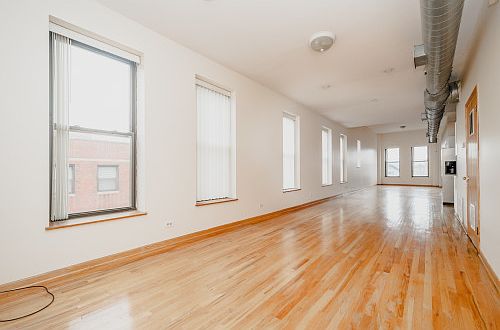 4th image of 1632 N Damen Ave APT 3N