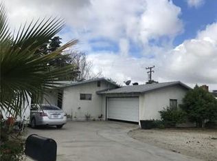 201 Harruby Dr, Calimesa, CA 92320