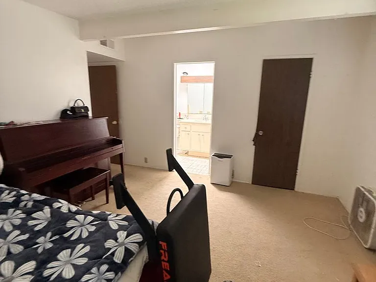 628 Isla Pl — Photo 16