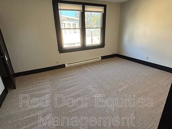 3rd image of 508 N Columbus St APT 2