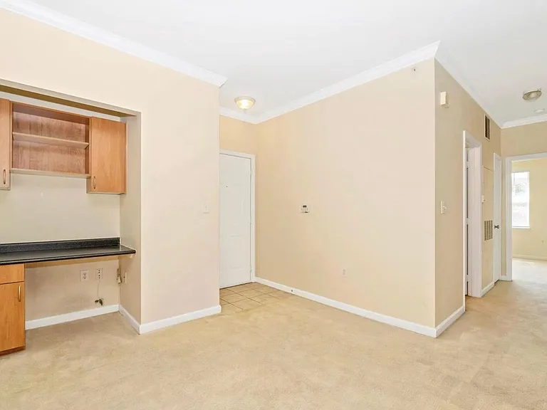 19606 Galway Bay Cir #401 — Photo 2