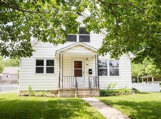 503 Olive St, Cedar Falls, IA 50613