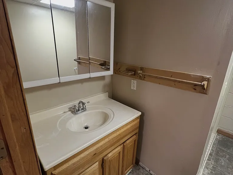 6118 73rd Ave N #2 — Photo 9