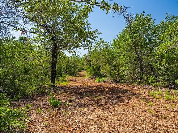 4th image of 1247 Sand Hills Rd