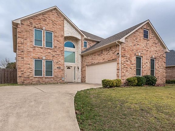2nd image of 2810 Knightsbridge Ln