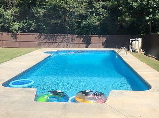 662 Timber Walk Dr, Simpsonville, SC 29681