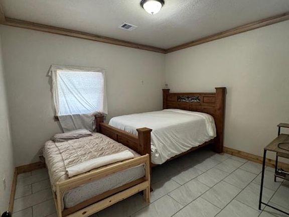 5th image of 9500 Bissell Rd