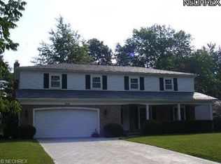 17090 Partridge Dr, Strongsville, OH