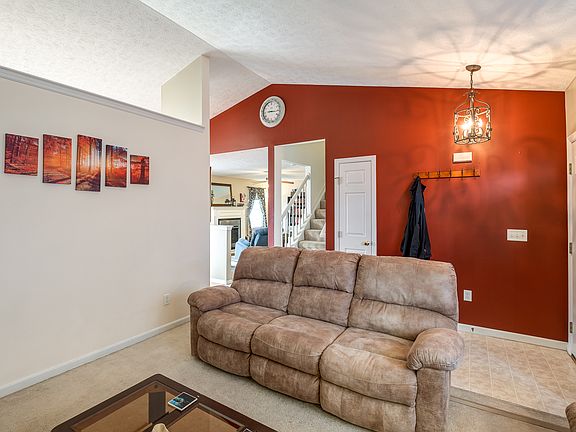 3rd image of 4316 Tarnview Dr