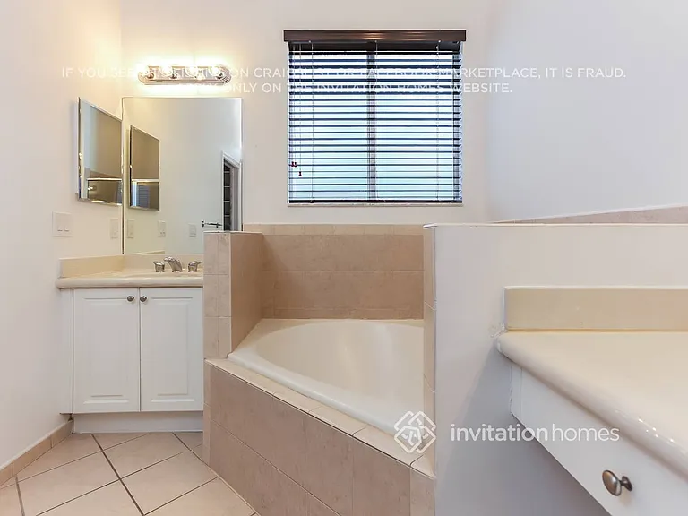 15220 SW 10th St — Photo 14