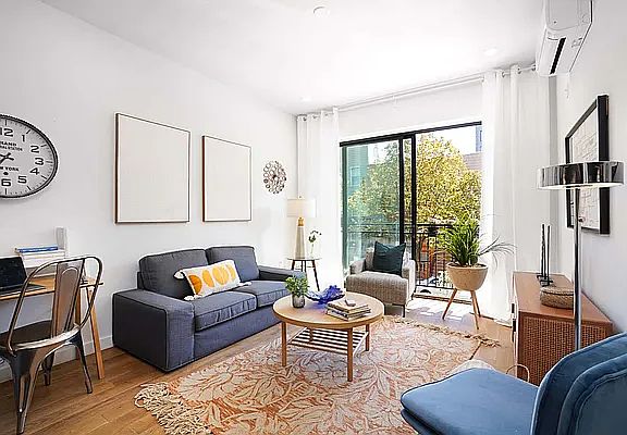 4th image of 99 Conselyea St #2F