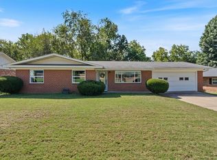 209 Sanders Ave, Springdale, AR 72764