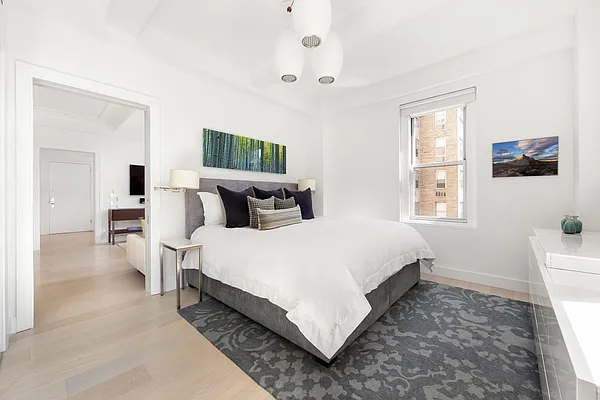 Sold by Nest Seekers International | media 4