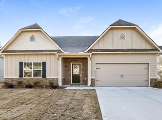 308 Spruce Creek Ln, Temple, GA 30179