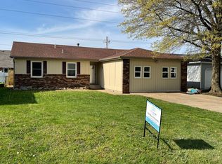 1334 W Downing St, Springfield, MO 65807