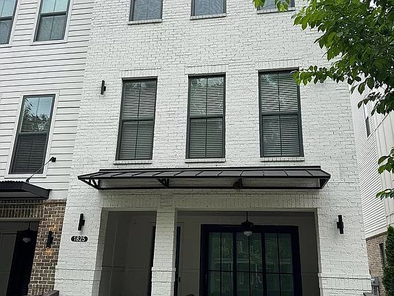 3rd image of 1825 La Dawn Ln NW