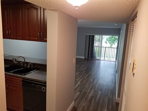 2nd image of 8540 N Sherman Cir APT 206