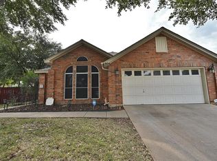1804 Realistic Ct, Bedford, TX 76021