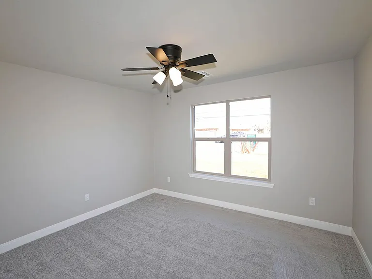 4709 Scotty Dr — Photo 23