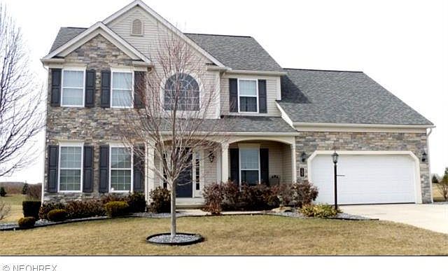 1st image of 137 Canterbury Ct