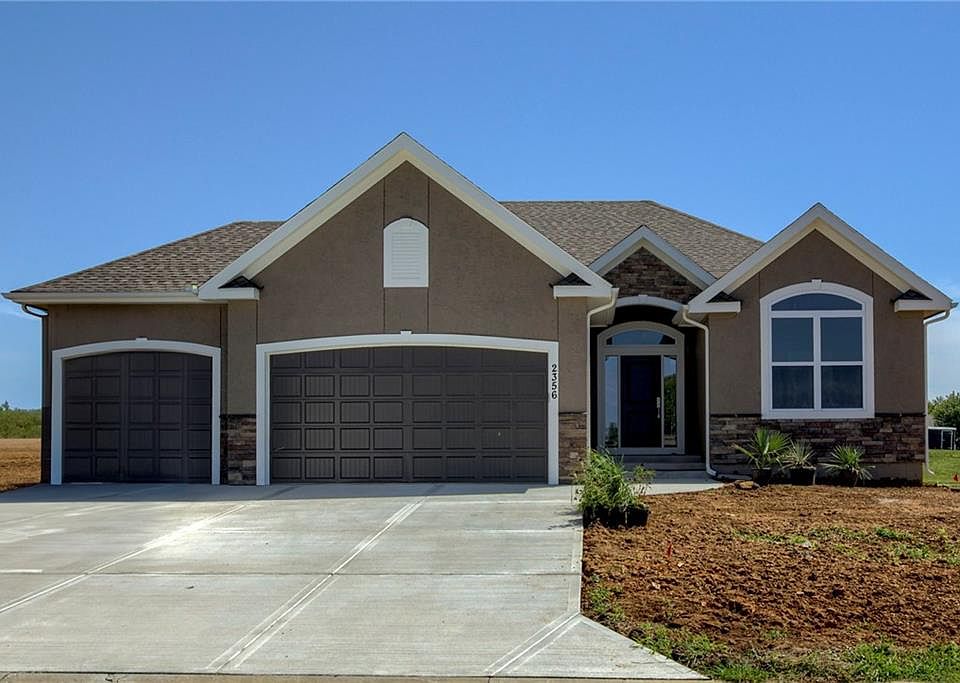 1st image of 2356 NE Skopelos Ct
