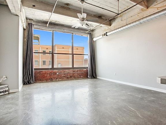 4th image of 715 May St APT 325