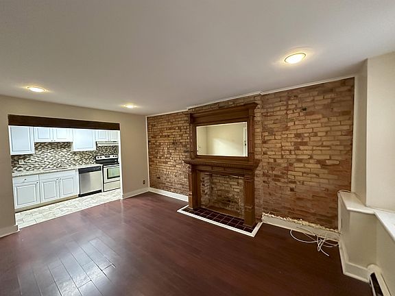 3rd image of 115.5 Lancaster St