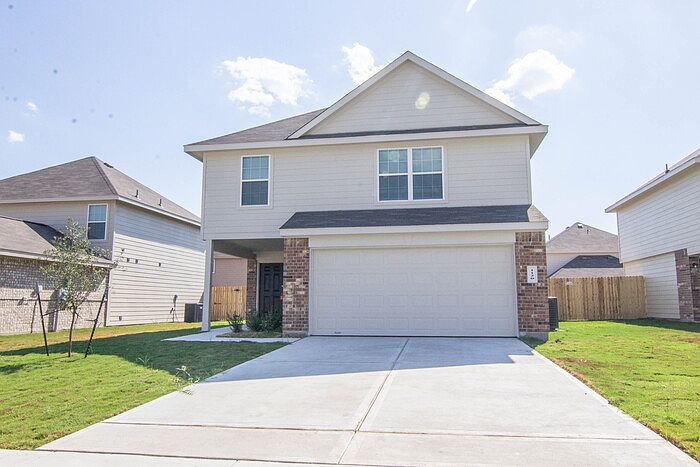1st image of 1120 Marquis Dr