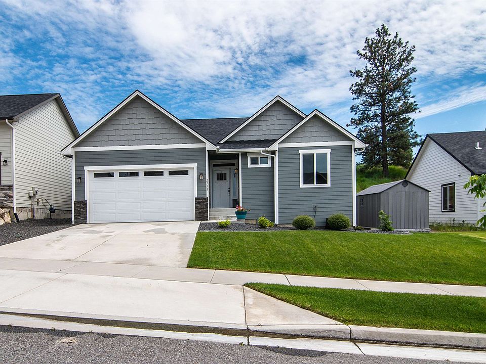1st image of 2715 S Seabiscuit Dr