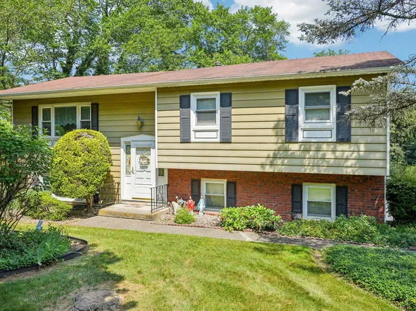 586 Route 304, New City, NY 10956