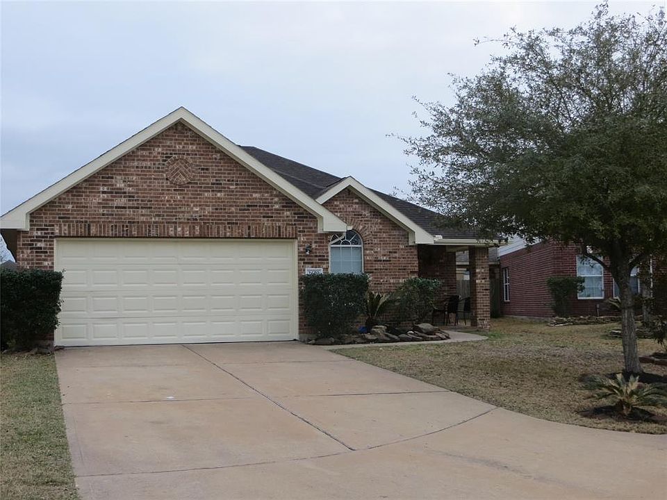 1st image of 2659 Royal Place Ct
