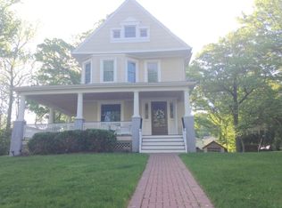 92 Tillotson Rd, Fanwood, NJ 07023