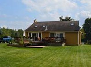 8837 Olympic Trl, Brighton, MI 48114