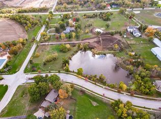 16572 S Ridgeview Rd, Olathe, KS 66062