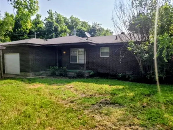 2710 N Peebly Rd, Harrah, OK 73045