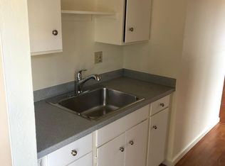 1591 Laurel St APT 1, San Carlos, CA 94070