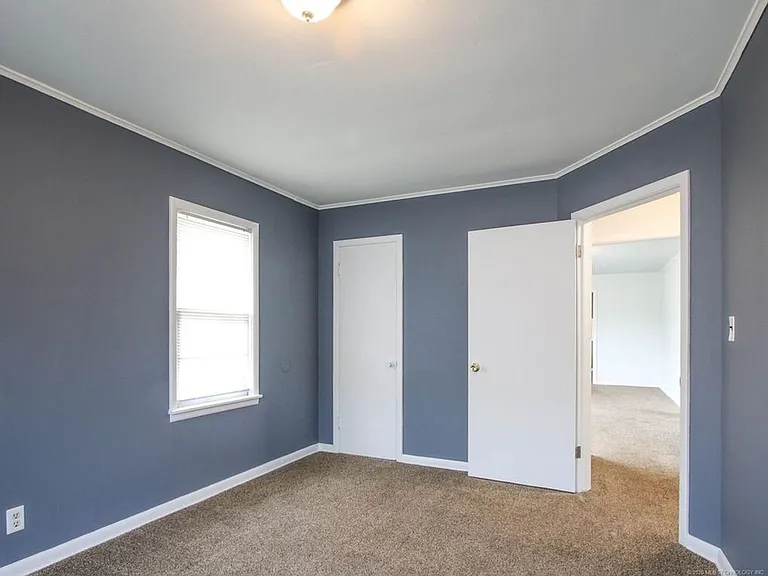 2536 W Easton St N — Photo 23