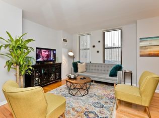 4611 N Sheridan Rd, Chicago, IL 60640